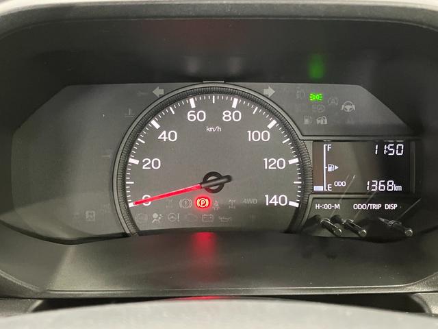 ハイゼットトラックスタンダード　農用スペシャル４ＷＤ　マニュアル車　１オーナー　衝突被害軽減システム　アイドリングストップ　オートライト　運転席エアバッグ　助手席エアバッグ　レーンアシスト　誤発進抑制機能　オートマチックハイビーム　パワステ（長崎県）の中古車