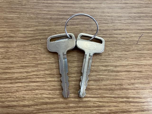 ハイゼットトラックスタンダード　農用スペシャル４ＷＤ　マニュアル車　１オーナー　衝突被害軽減システム　アイドリングストップ　オートライト　運転席エアバッグ　助手席エアバッグ　レーンアシスト　誤発進抑制機能　オートマチックハイビーム　パワステ（長崎県）の中古車