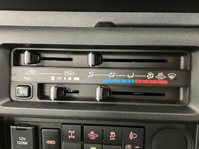 ハイゼットトラックスタンダード　農用スペシャル４ＷＤ　マニュアル車　１オーナー　衝突被害軽減システム　アイドリングストップ　オートライト　運転席エアバッグ　助手席エアバッグ　レーンアシスト　誤発進抑制機能　オートマチックハイビーム　パワステ（長崎県）の中古車