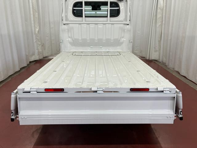 ハイゼットトラックスタンダード　農用スペシャル４ＷＤ　マニュアル車　１オーナー　衝突被害軽減システム　アイドリングストップ　オートライト　運転席エアバッグ　助手席エアバッグ　レーンアシスト　誤発進抑制機能　オートマチックハイビーム　パワステ（長崎県）の中古車