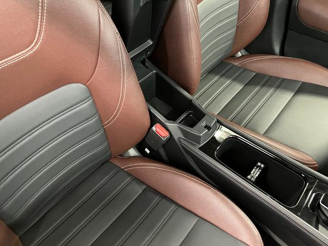 キックスＸ　スタイルエディション下取車　修復歴有　衝突被害軽減システム　ナビ　全周囲カメラ　ＥＴＣ　前後ドラレコ　インテリジェントルームミラー　クルーズコントロール　シートヒーター　ステアリングヒーター（長崎県）の中古車