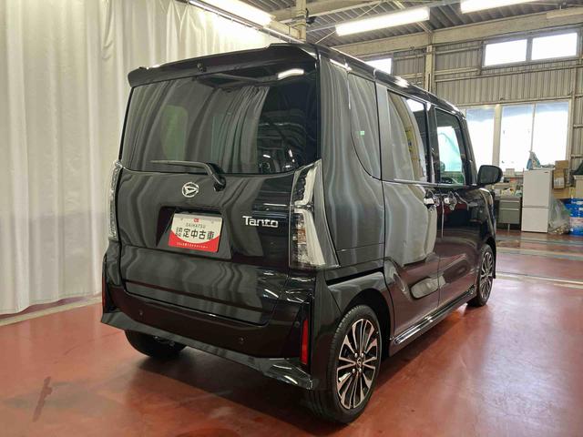 タントカスタムＲＳ届出済未使用車　元展示車　ターボ　１オーナー　衝突被害軽減システム　両側電動スライドドア　車線逸脱防止　シートヒーター　スマートキー　ＬＥＤヘッドランプ　オートマチックハイビーム　オートライト（長崎県）の中古車