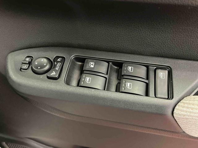 ムーヴＸ衝突被害軽減システム　レーンアシスト　ＬＥＤヘッドランプ　スマートキー　ベンチシート　電動格納ミラー　オートライト　アイドリングストップ　プッシュスタート　片側電動両側スライドドア（長崎県）の中古車