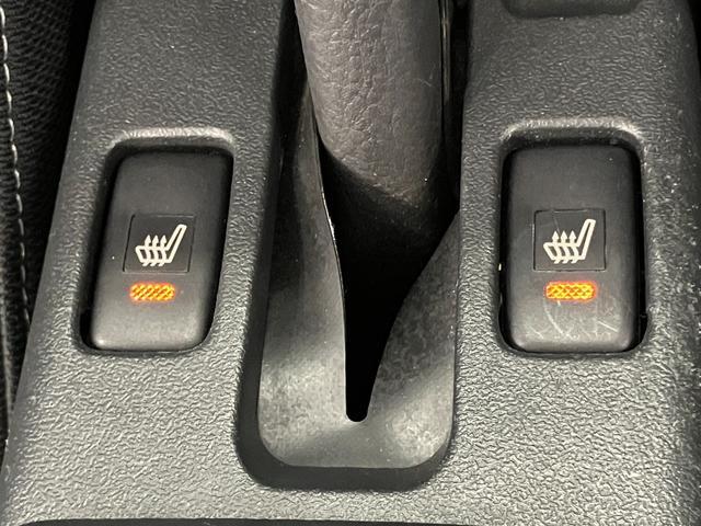 コペンローブ下取車　ターボ　ＣＶＴ　ＥＴＣ　シートヒーター　ＬＥＤヘッドランプ　フォグランプ　横滑り防止装置　純正アルミホイール　スマートキー　プッシュスタート　アイドリングストップ（長崎県）の中古車