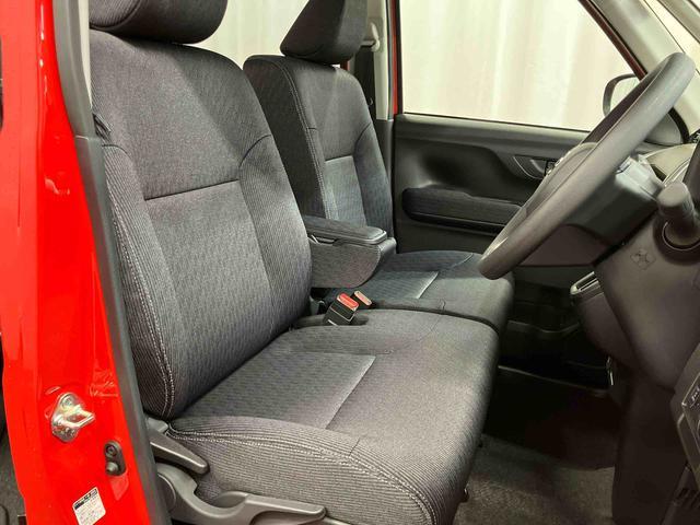 ムーヴＧ届出済未使用車　元展示車　片側電動両側スライドドア　オートマチックハイビーム　ＬＥＤヘッドランプ　　　禁煙車　スマートキー　プッシュスタート　アイドリングストップ　オートライト　衝突被害軽減システム（長崎県）の中古車