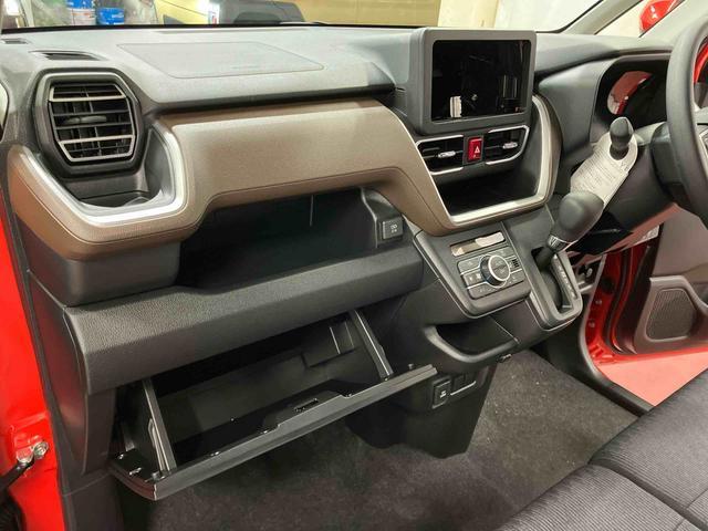 ムーヴＧ届出済未使用車　元展示車　片側電動両側スライドドア　オートマチックハイビーム　ＬＥＤヘッドランプ　　　禁煙車　スマートキー　プッシュスタート　アイドリングストップ　オートライト　衝突被害軽減システム（長崎県）の中古車