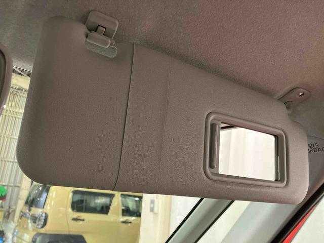 ムーヴＧ届出済未使用車　元展示車　片側電動両側スライドドア　オートマチックハイビーム　ＬＥＤヘッドランプ　　　禁煙車　スマートキー　プッシュスタート　アイドリングストップ　オートライト　衝突被害軽減システム（長崎県）の中古車