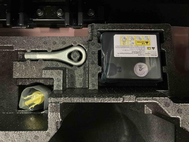 ムーヴＧ届出済未使用車　元展示車　片側電動両側スライドドア　オートマチックハイビーム　ＬＥＤヘッドランプ　　　禁煙車　スマートキー　プッシュスタート　アイドリングストップ　オートライト　衝突被害軽減システム（長崎県）の中古車