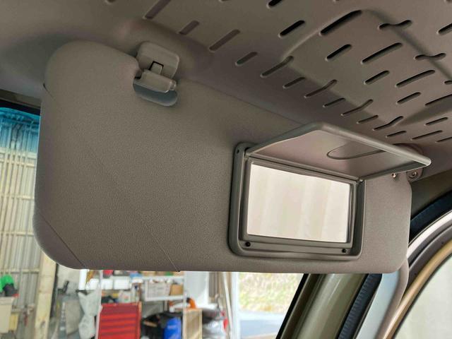 ハイゼットトラックジャンボエクストラ届出済未使用車　元展示車　２ＷＤ　ＣＶＴ車　レーンアシスト　スマートキー　電動格納ミラー　盗難防止装置　エアバッグ　オートライト　オートマチックハイビーム　１オーナー　禁煙車　ＬＥＤヘッドランプ（長崎県）の中古車