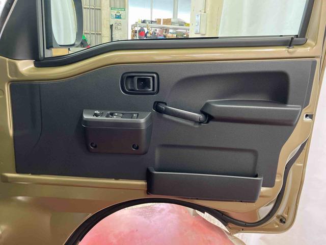 ハイゼットトラックジャンボエクストラ届出済未使用車　元展示車　２ＷＤ　ＣＶＴ車　レーンアシスト　スマートキー　電動格納ミラー　盗難防止装置　エアバッグ　オートライト　オートマチックハイビーム　１オーナー　禁煙車　ＬＥＤヘッドランプ（長崎県）の中古車