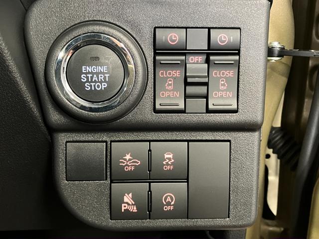 ハイゼットカーゴデッキバンＧ届出済未使用車　元展示車　禁煙　衝突被害軽減システム　両側電動スライドドア　オートライト　オートマチックハイビーム　電動格納ミラー　スマートキー　運転席エアバッグ　助手席エアバッグ　ＬＥＤヘッドランプ（長崎県）の中古車