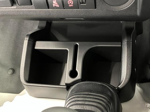 ハイゼットトラックスタンダード　農用スペシャル届出済未使用車　元展示車　４ＷＤ　マニュアル車　衝突被害軽減システム　アイドリングストップ　オートライト　運転席エアバッグ　助手席エアバッグ　レーンアシスト　誤発進抑制機能　オートマチックハイビーム（長崎県）の中古車