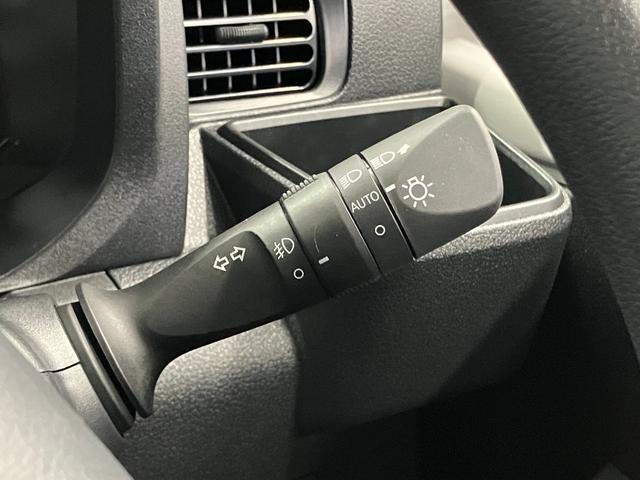 ハイゼットトラックEXT届出済未使用車 元展示車 4WD マニュアル車 衝突被害軽減システム アイドリングストップ オートライト 運転席エアバッグ 助手席エアバッグ レーンアシスト 誤発進抑制機能 オートマチックハイビーム(長崎県)の中古車