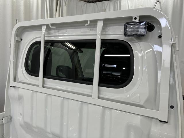 ハイゼットトラックEXT届出済未使用車 元展示車 4WD マニュアル車 衝突被害軽減システム アイドリングストップ オートライト 運転席エアバッグ 助手席エアバッグ レーンアシスト 誤発進抑制機能 オートマチックハイビーム(長崎県)の中古車