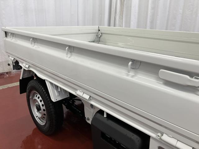 ハイゼットトラックEXT届出済未使用車 元展示車 4WD マニュアル車 衝突被害軽減システム アイドリングストップ オートライト 運転席エアバッグ 助手席エアバッグ レーンアシスト 誤発進抑制機能 オートマチックハイビーム(長崎県)の中古車