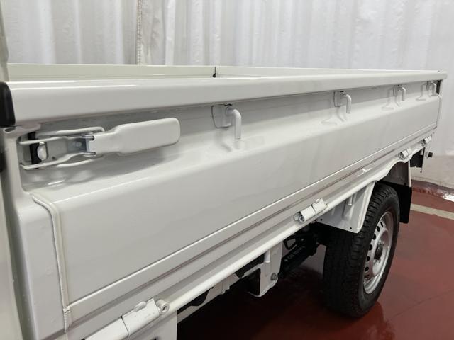 ハイゼットトラックEXT届出済未使用車 元展示車 4WD マニュアル車 衝突被害軽減システム アイドリングストップ オートライト 運転席エアバッグ 助手席エアバッグ レーンアシスト 誤発進抑制機能 オートマチックハイビーム(長崎県)の中古車