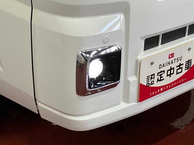 ハイゼットトラックEXT届出済未使用車 元展示車 4WD マニュアル車 衝突被害軽減システム アイドリングストップ オートライト 運転席エアバッグ 助手席エアバッグ レーンアシスト 誤発進抑制機能 オートマチックハイビーム(長崎県)の中古車