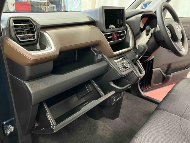 ムーヴＧ届出済未使用車　元展示車　片側電動両側スライドドア　オートマチックハイビーム　ＬＥＤヘッドランプ　ベンチシート　禁煙　スマートキー　プッシュスタート　電動格納ミラー　アイドリングストップ　オートライト（長崎県）の中古車