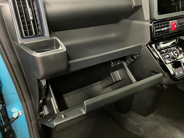 タントカスタムX届出済未使用車 元展示車 衝突被害軽減システム 禁煙 両側電動スライドドア シートヒーター スマートキー LEDヘッドランプ オートライト オートマチックハイビーム 運転席エアバッグ 助手席エアバッグ(長崎県)の中古車