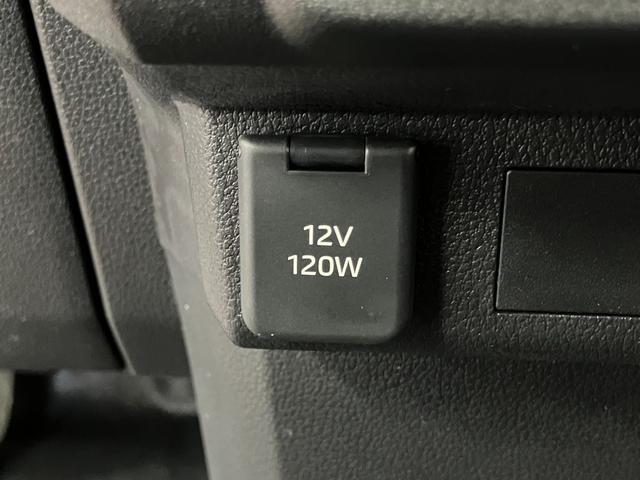 ハイゼットカーゴDX届出済未使用車 元展示車 禁煙車 衝突安全ボディ 両側スライドドア アイドリングストップ オートマチックハイビーム オートライト レーンアシスト 運転席エアバッグ 助手席エアバッグ 1オーナー(長崎県)の中古車