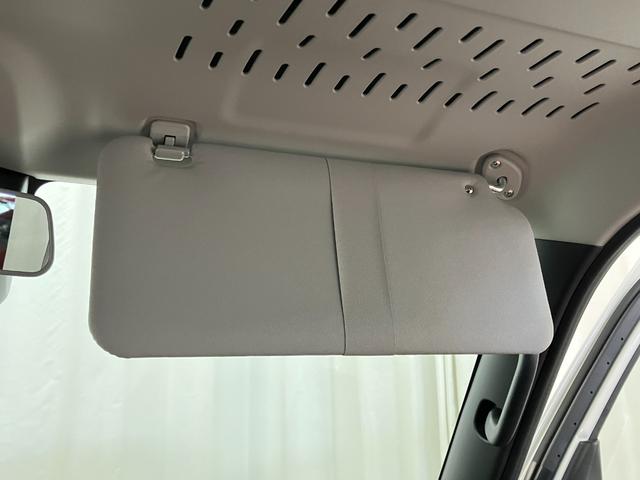 ハイゼットカーゴDX届出済未使用車 元展示車 禁煙車 衝突安全ボディ 両側スライドドア アイドリングストップ オートマチックハイビーム オートライト レーンアシスト 運転席エアバッグ 助手席エアバッグ 1オーナー(長崎県)の中古車