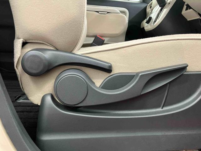 ムーヴキャンバスＧホワイトアクセントＶＳ　ＳＡIII下取車　ナビ　ＴＶ　オートマチックハイビーム　衝突被害軽減システム　パノラマカメラ　ブルートゥース　横滑り防止装置　エアバッグ　スマートキー　アイドリングストップ　ＥＴＣ　ドライブレコーダー（長崎県）の中古車