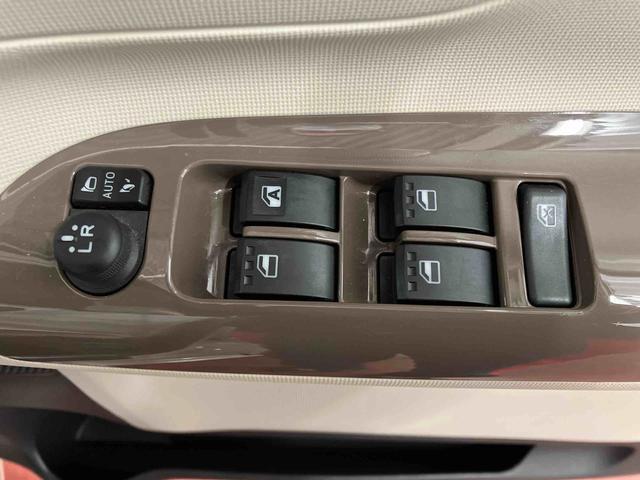 ムーヴキャンバスＧホワイトアクセントＶＳ　ＳＡIII下取車　ナビ　ＴＶ　オートマチックハイビーム　衝突被害軽減システム　パノラマカメラ　ブルートゥース　横滑り防止装置　エアバッグ　スマートキー　アイドリングストップ　ＥＴＣ　ドライブレコーダー（長崎県）の中古車