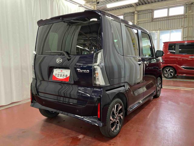 タントカスタムＸ届出済未使用車　元展示車　両側電動スライドドア　１オーナー　アイドリングストップ　レーンキープアシスト　電動格納ミラー　シートヒーター　禁煙　ＬＥＤヘッドランプ　スマートキー　オートマチックハイビーム（長崎県）の中古車
