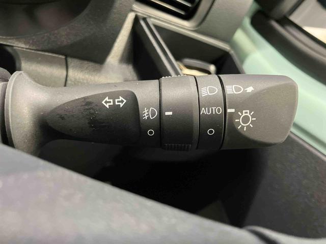 ハイゼットトラックジャンボエクストラ元展示車　届出済未使用車　２ＷＤ　ＣＶＴ　エアバッグ　衝突被害軽減システム　オートマチックハイビーム　オートライト　電動格納ミラー　アイドリングストップ　ＡＢＳ　ＬＥＤへッドライプ　１オーナー（長崎県）の中古車