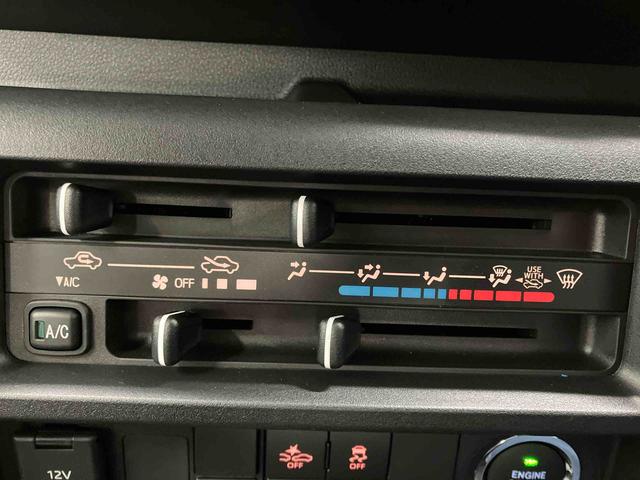 ハイゼットトラックジャンボエクストラ元展示車　届出済未使用車　２ＷＤ　ＣＶＴ　エアバッグ　衝突被害軽減システム　オートマチックハイビーム　オートライト　電動格納ミラー　アイドリングストップ　ＡＢＳ　ＬＥＤへッドライプ　１オーナー（長崎県）の中古車