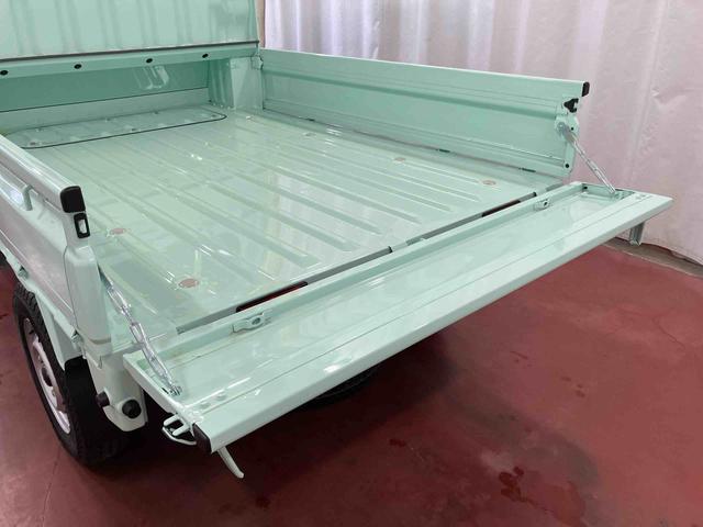 ハイゼットトラックジャンボエクストラ元展示車　届出済未使用車　２ＷＤ　ＣＶＴ　エアバッグ　衝突被害軽減システム　オートマチックハイビーム　オートライト　電動格納ミラー　アイドリングストップ　ＡＢＳ　ＬＥＤへッドライプ　１オーナー（長崎県）の中古車