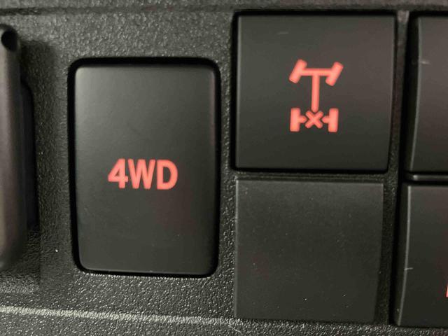 ハイゼットトラックスタンダード　農用スペシャル４ＷＤ　マニュアル車　運転席エアバッグ　助手席エアバッグ　オートマチックハイビーム　１オーナー車　点検記録簿　アイドリングストップ　パワーステアリング　衝突回避支援システム　レーンアシスト　ＡＢＳ（長崎県）の中古車