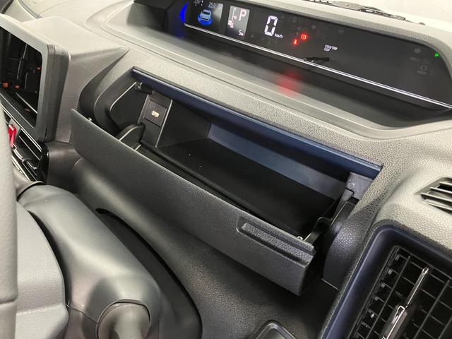 タントカスタムRS届出済未使用車 元展示車 ターボ 衝突被害軽減システム 禁煙 両側電動スライドドア シートヒーター スマートキー LEDヘッドランプ オートライト オートマチックハイビーム 運転席エアバッグ(長崎県)の中古車
