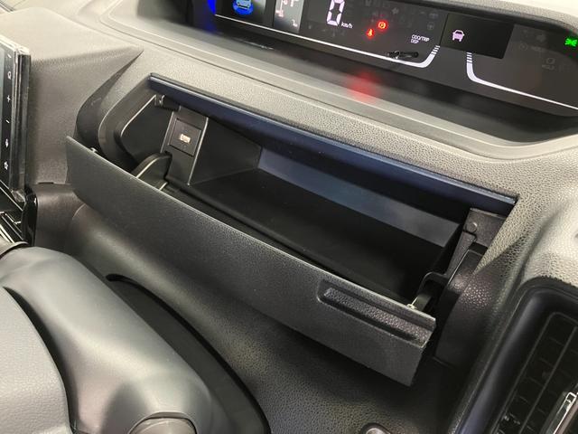 タントカスタムＲＳリミテッド届出済未使用車　ターボ　禁煙車　９インチディスプレイオーディオ　バックカメラ　ＥＴＣ　衝突被害軽減システム　車線逸脱防止　シートヒーター　両側電動スライドドア　アダプティブクルーズコントロール（長崎県）の中古車