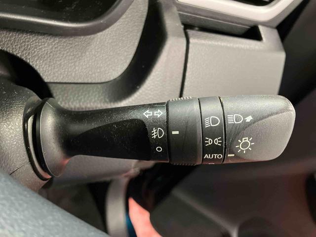 トールカスタムＧ　ターボ　ＳＡIII下取車　ターボ車　ナビ　電動格納ミラー　両側電動スライドドア　パノラマモニター　レーンキープアシスト　スマートキー　ＬＥＤヘッドランプ　ブルートゥース　横滑り防止装置　オートライト　ドラレコ　ＥＴＣ（長崎県）の中古車
