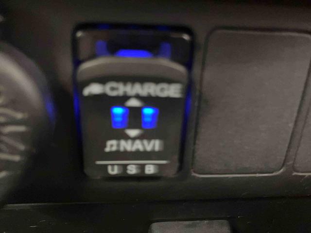 トールカスタムＧ　ターボ　ＳＡIII下取車　ターボ車　ナビ　電動格納ミラー　両側電動スライドドア　パノラマモニター　レーンキープアシスト　スマートキー　ＬＥＤヘッドランプ　ブルートゥース　横滑り防止装置　オートライト　ドラレコ　ＥＴＣ（長崎県）の中古車