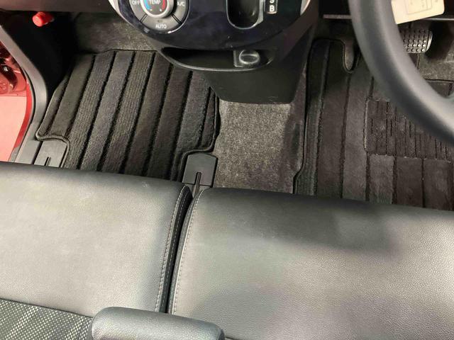 タントカスタムＸ　トップエディションＳＡIII下取車　横滑防止装置　セキュリティアラーム　車線逸脱警報装置　電動格納ミラー　ＥＴＣ　スマートキー　アイドリングストップ　オートライト　エアバッグ　プッシュスタート　衝突被害軽減システム（長崎県）の中古車