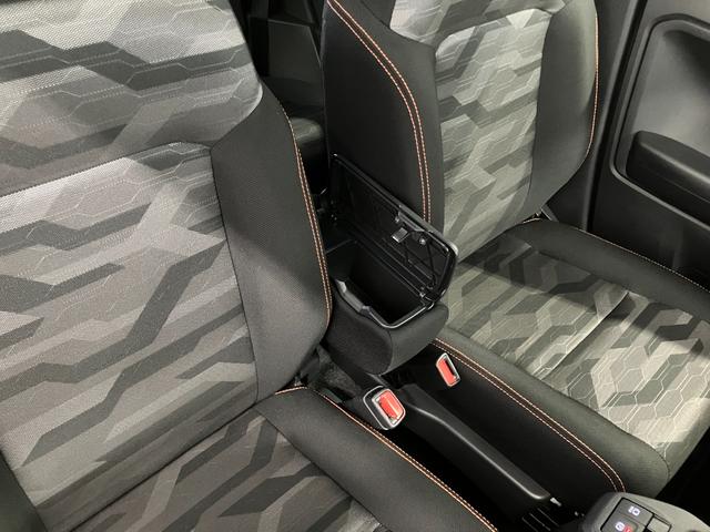 タフトＧ下取車　ＤＶＤオーディオ　パノラマモニター　ＬＥＤヘッドランプ　スマートキー　衝突被害軽減システム　シートヒーター　ＥＴＣ　電動格納ミラー　ＤＶＤ　衝突安全ボディ　オートマチックハイビーム（長崎県）の中古車