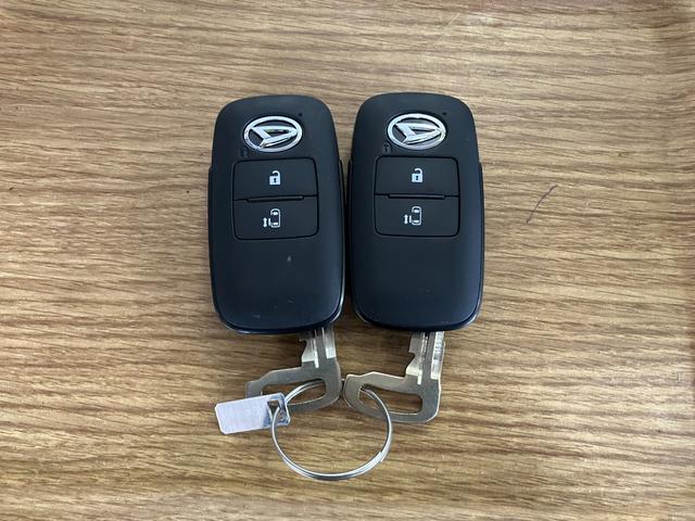 ムーヴG届出済未使用車 元展示車 片側電動両側スライドドア オートマチックハイビーム LEDヘッドランプ ベンチシート 禁煙 スマートキー プッシュスタート 電動格納ミラー アイドリングストップ オートライト(長崎県)の中古車