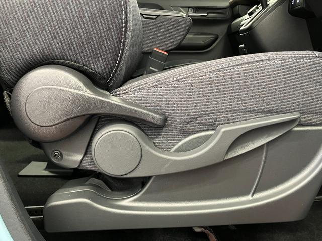 ムーヴG届出済未使用車 元展示車 片側電動両側スライドドア オートマチックハイビーム LEDヘッドランプ ベンチシート 禁煙 スマートキー プッシュスタート 電動格納ミラー アイドリングストップ オートライト(長崎県)の中古車