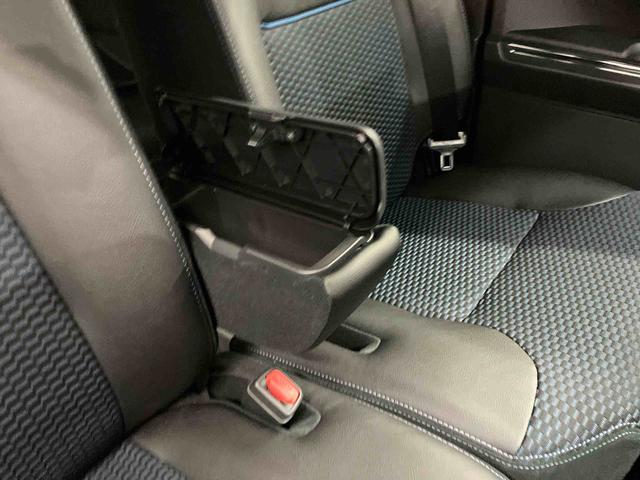 タントカスタムＲＳ届出済未使用車　元展示車　ディスプレイオーディオ　アイドリンストップ　衝突被害軽減システム　電動格納ミラー　両側電動スライドドア　ブルートゥース　車線逸脱警報　シートヒーター　ターボ　バックカメラ（長崎県）の中古車