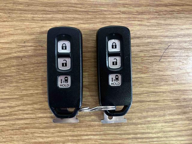 N−BOXカスタムG・Lホンダセンシング修復歴有 下取車 ナビ アダプティブクルーズコントロール ブルートゥース スマートキー 盗難防止 オートハイビーム 電動格納ミラー バックカメラ DVD ETC LEDヘッドランプ シートヒーター(長崎県)の中古車