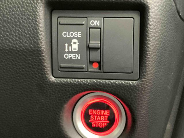 N−BOXカスタムG・Lホンダセンシング修復歴有 下取車 ナビ アダプティブクルーズコントロール ブルートゥース スマートキー 盗難防止 オートハイビーム 電動格納ミラー バックカメラ DVD ETC LEDヘッドランプ シートヒーター(長崎県)の中古車
