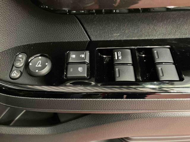 N−BOXカスタムG・Lホンダセンシング修復歴有 下取車 ナビ アダプティブクルーズコントロール ブルートゥース スマートキー 盗難防止 オートハイビーム 電動格納ミラー バックカメラ DVD ETC LEDヘッドランプ シートヒーター(長崎県)の中古車