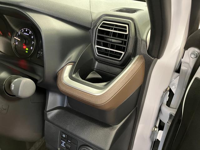 ムーヴＧディスプレイオーディオ　片側電動両側スライドドア　電動格納ミラー　ブルートゥース　ＴＶ　スマートキー　アイドリングストップ　バックカメラ　オートライト　オートマチックハイビーム　レーンキープアシスト（長崎県）の中古車