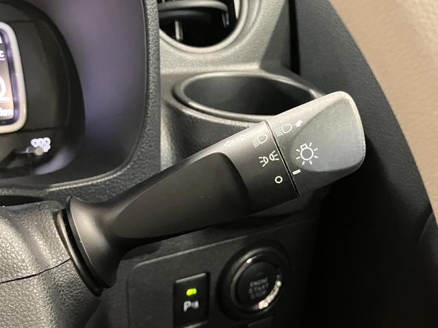 ミラトコットX SAIII下取車 ナビ パノラマモニター Bluetooth フルセグTV USB入力端子 衝突被害軽減システム 横滑り防止装置 LEDヘッドランプ オートマチックハイビーム スマートキー プッシュスタート(長崎県)の中古車