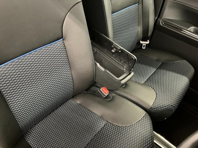 タントカスタムX届出済未使用車 元展示車 衝突被害軽減システム 禁煙 両側電動スライドドア シートヒーター スマートキー LEDヘッドランプ オートライト オートマチックハイビーム 運転席エアバッグ 助手席エアバッグ(長崎県)の中古車