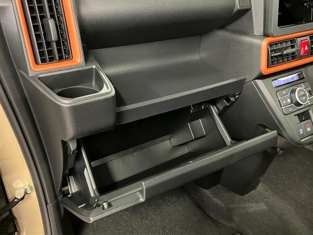 タントファンクロス元展示車 届出済未使用車 禁煙 衝突被害軽減システム レーンキープアシスト 両側電動スライドドア シートヒーター LEDヘッドランプ オートライト オートマチックハイビーム スマートキー ベンチシート(長崎県)の中古車