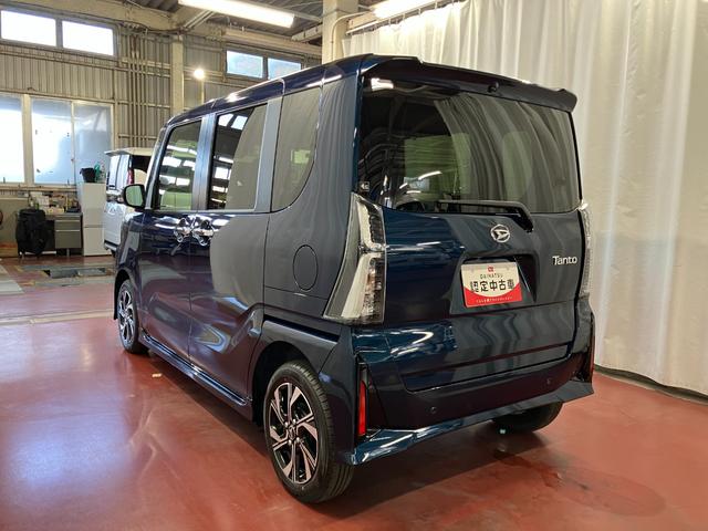 タントカスタムＸ届出済未使用車　元展示車　禁煙　ディスプレイオーディオ　ブルートゥース　バックカメラ　衝突被害軽減システム　車線逸脱防止　シートヒーター　ＨＤＭＩ　スマートキー　プッシュスタート　ＬＥＤヘッドランプ（長崎県）の中古車