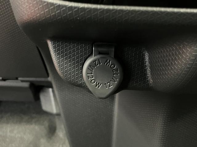 タントカスタムＸ届出済未使用車　元展示車　禁煙　ディスプレイオーディオ　ブルートゥース　バックカメラ　衝突被害軽減システム　車線逸脱防止　シートヒーター　ＨＤＭＩ　スマートキー　プッシュスタート　ＬＥＤヘッドランプ（長崎県）の中古車